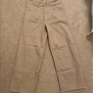 Trendy light brown/tan pants!